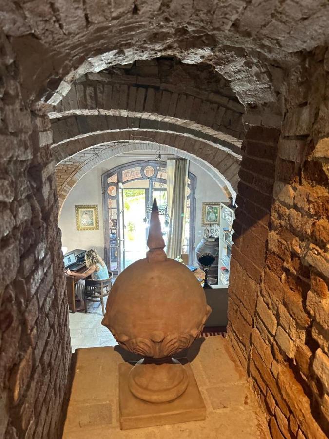 Borgo Di Beppe E Gloria Suite サン・ジョヴァンニ・ヴァルダルノ エクステリア 写真