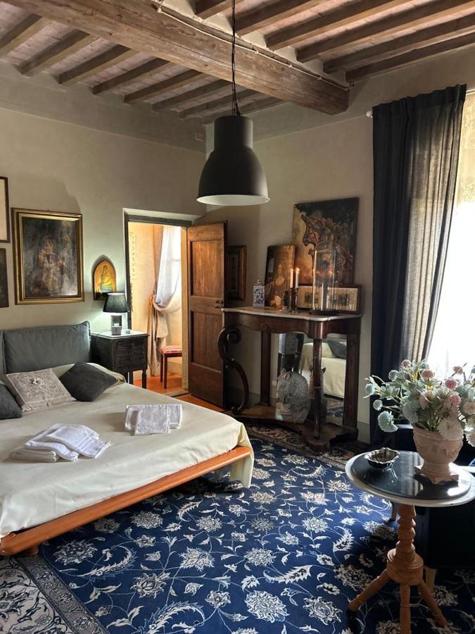 Borgo Di Beppe E Gloria Suite サン・ジョヴァンニ・ヴァルダルノ エクステリア 写真