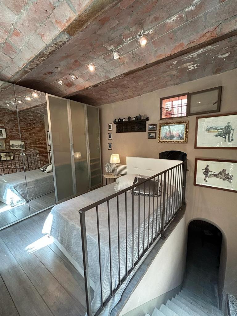 Borgo Di Beppe E Gloria Suite サン・ジョヴァンニ・ヴァルダルノ エクステリア 写真