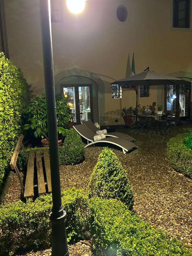 Borgo Di Beppe E Gloria Suite サン・ジョヴァンニ・ヴァルダルノ エクステリア 写真